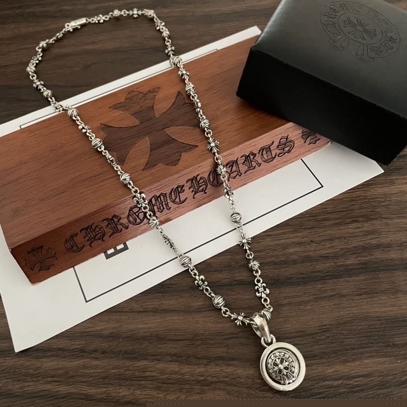 Ch**me He**ts necklaces
